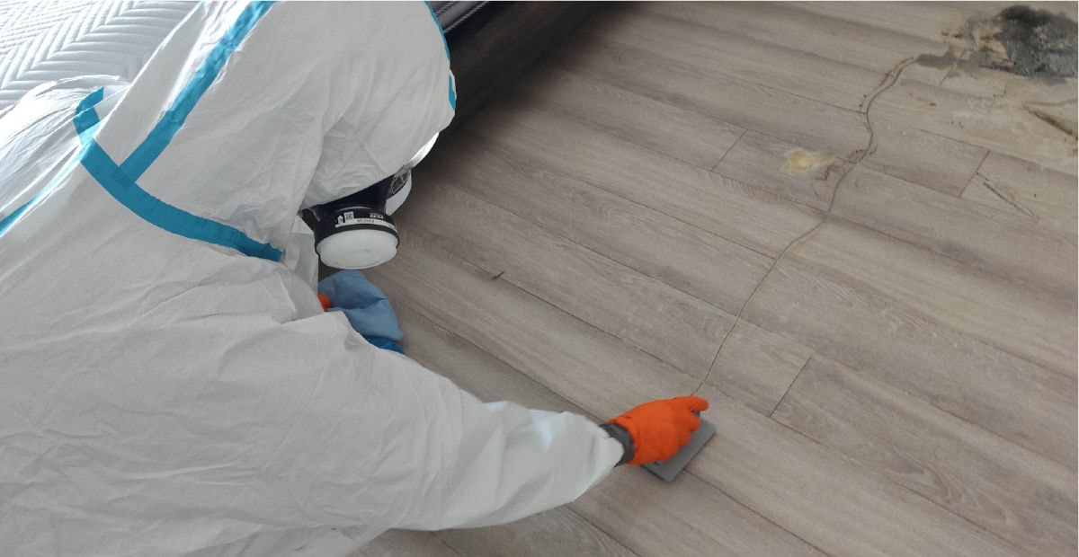 スクラブ洗浄作業